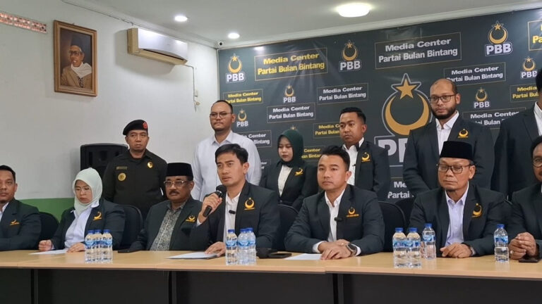 dewan-pimpinan-pusat-partai-bulan-bintang-pbb-menyampaikan-i-k9bz